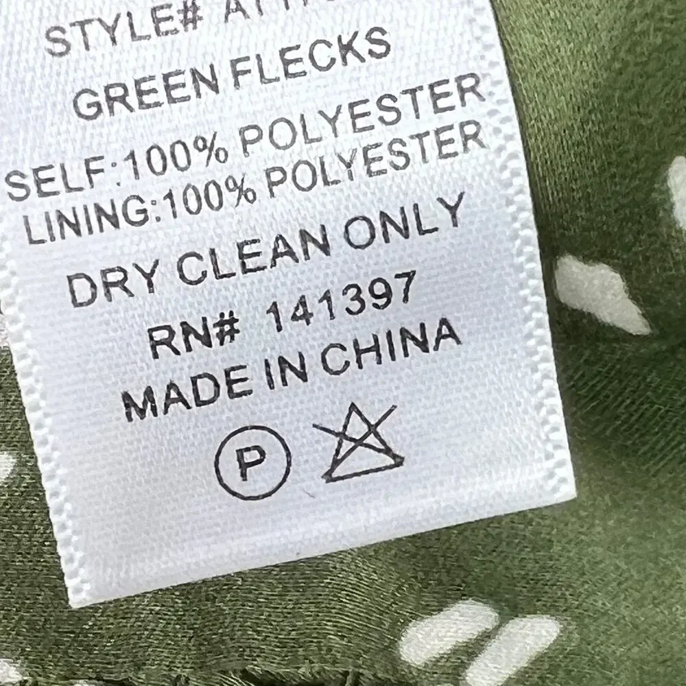 ASTR The Label Wrap Top Green XL Puff Sleeve V-Neck Cropped Satin Smocked Back‎
